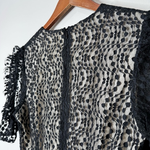 Elliatt Black Venice Lace Puff Sleeve Fitted Ruched Mini Dress - Picture 12 of 13